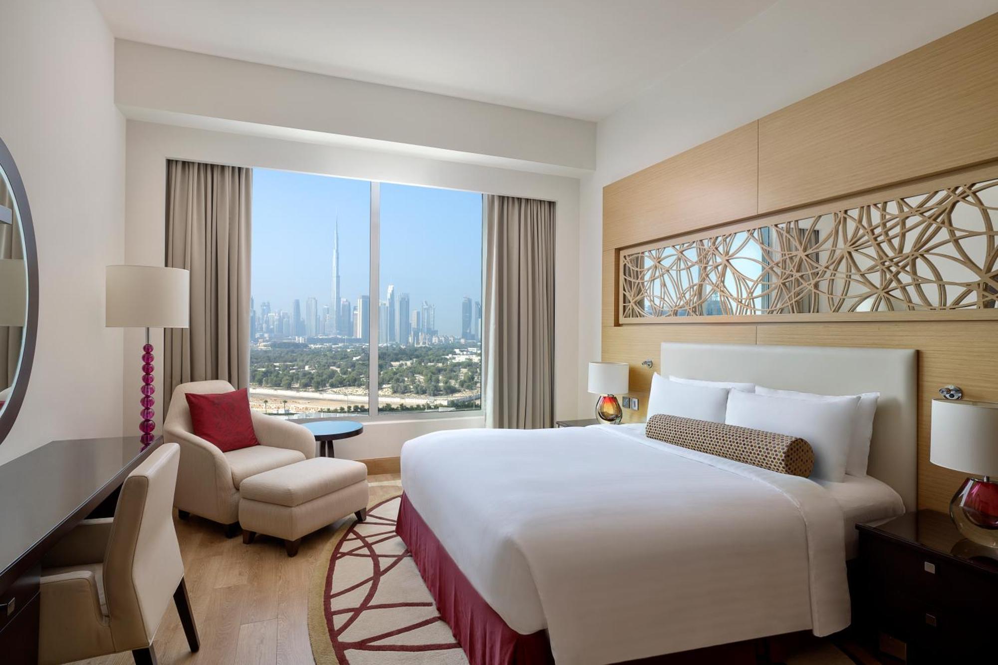 Marriott Executive Apartments Al Jaddaf, Дубай Екстериор снимка A bedroom at the hotel