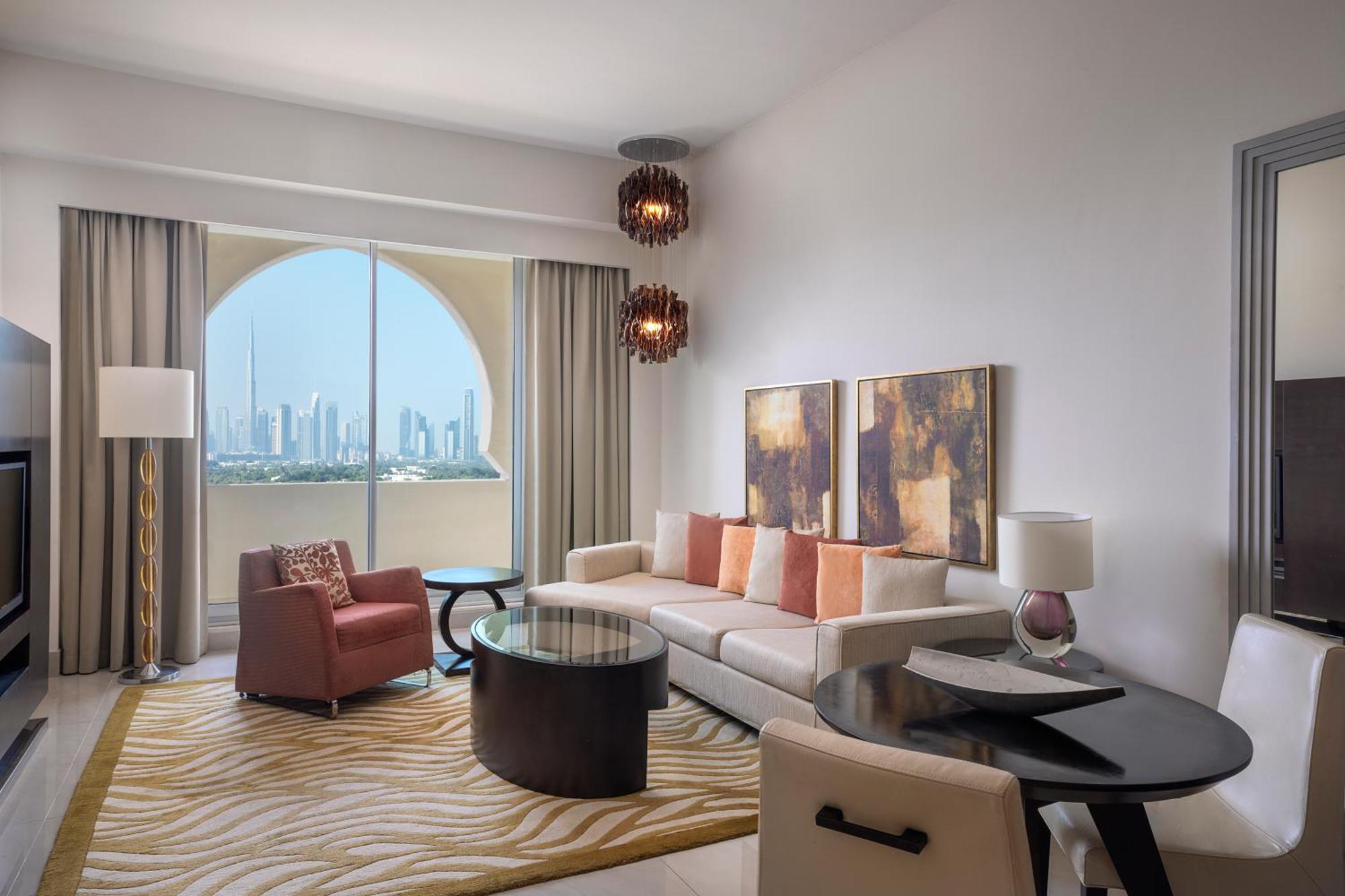 Marriott Executive Apartments Al Jaddaf, Дубай Екстериор снимка
