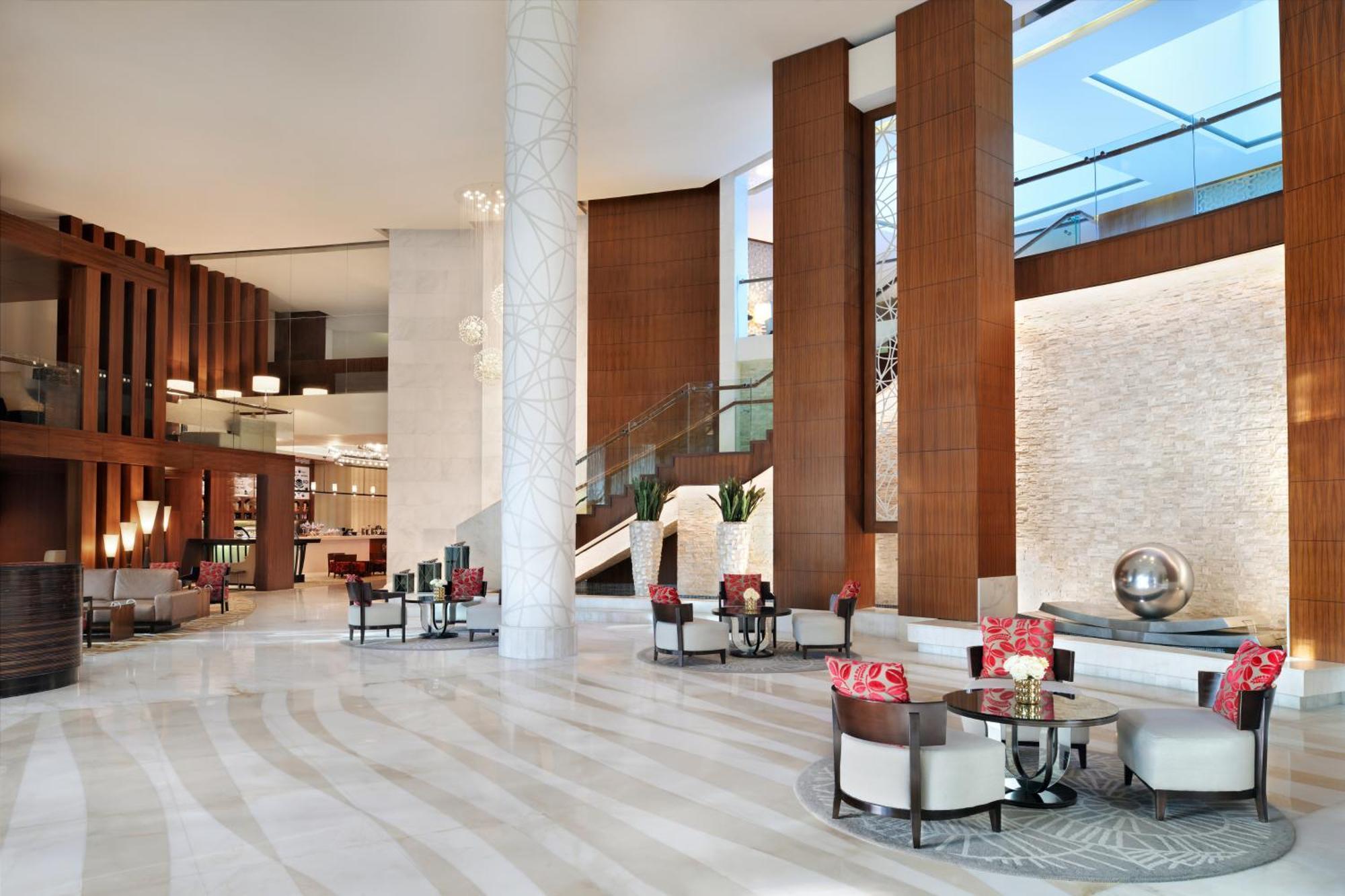 Marriott Executive Apartments Al Jaddaf, Дубай Екстериор снимка Lobby
