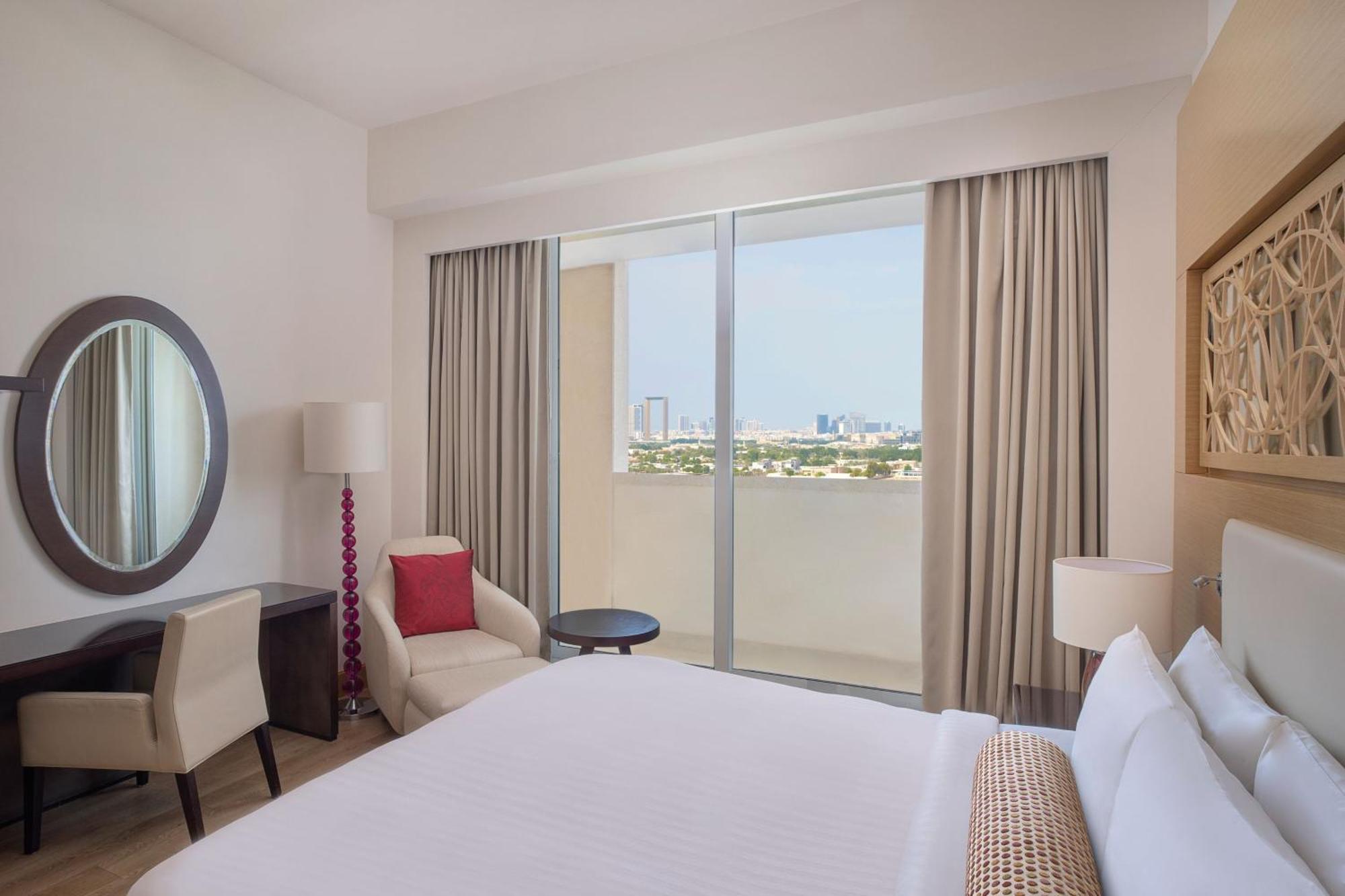 Marriott Executive Apartments Al Jaddaf, Дубай Екстериор снимка