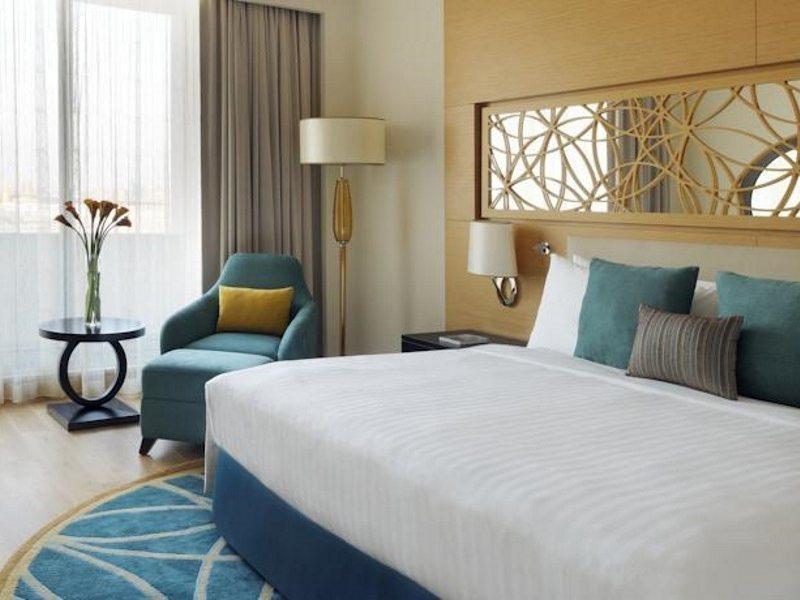 Marriott Executive Apartments Al Jaddaf, Дубай Екстериор снимка A bedroom at the hotel