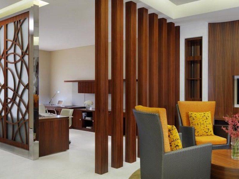 Marriott Executive Apartments Al Jaddaf, Дубай Екстериор снимка A room divider