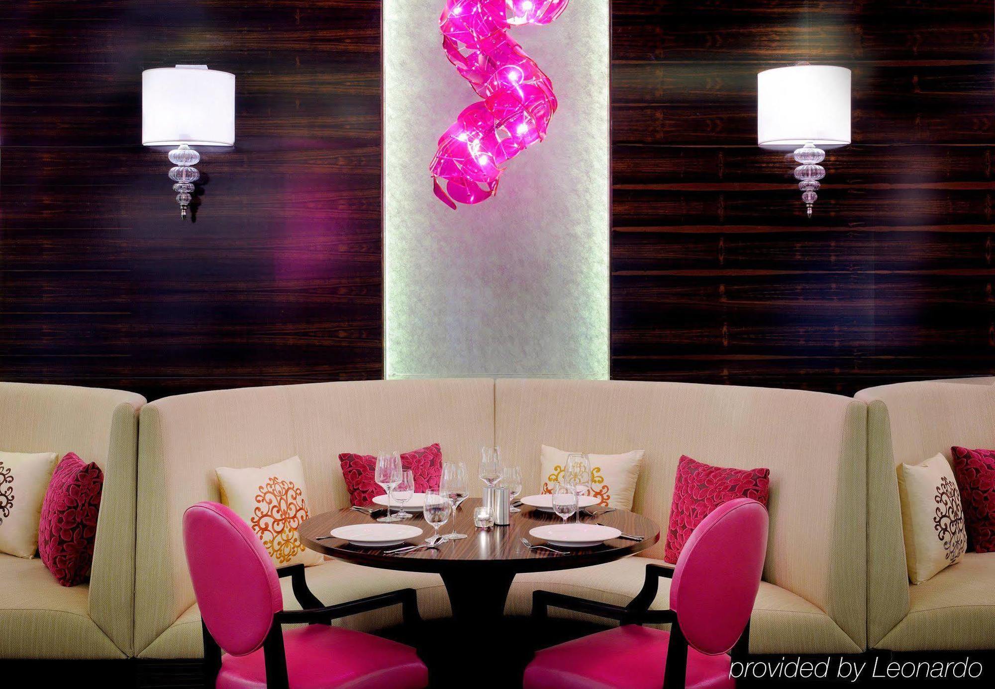 Marriott Executive Apartments Al Jaddaf, Дубай Екстериор снимка The interior of the restaurant